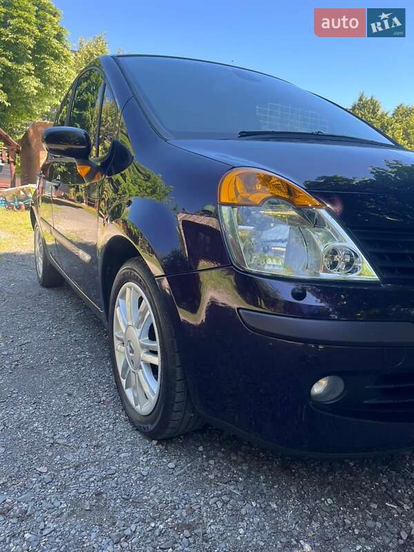 Хэтчбек Renault Modus 2006 в Луцке
