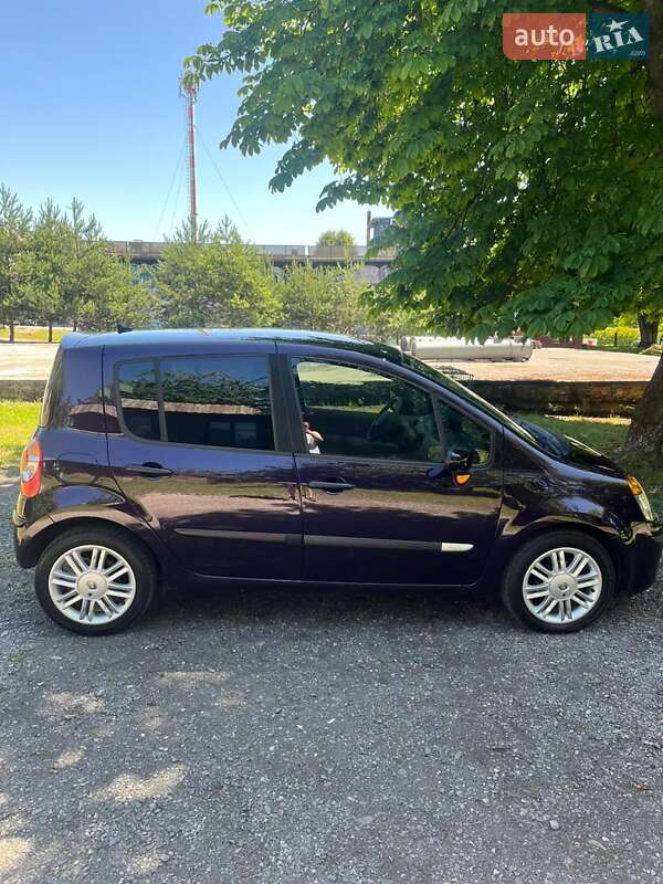 Хэтчбек Renault Modus 2006 в Луцке