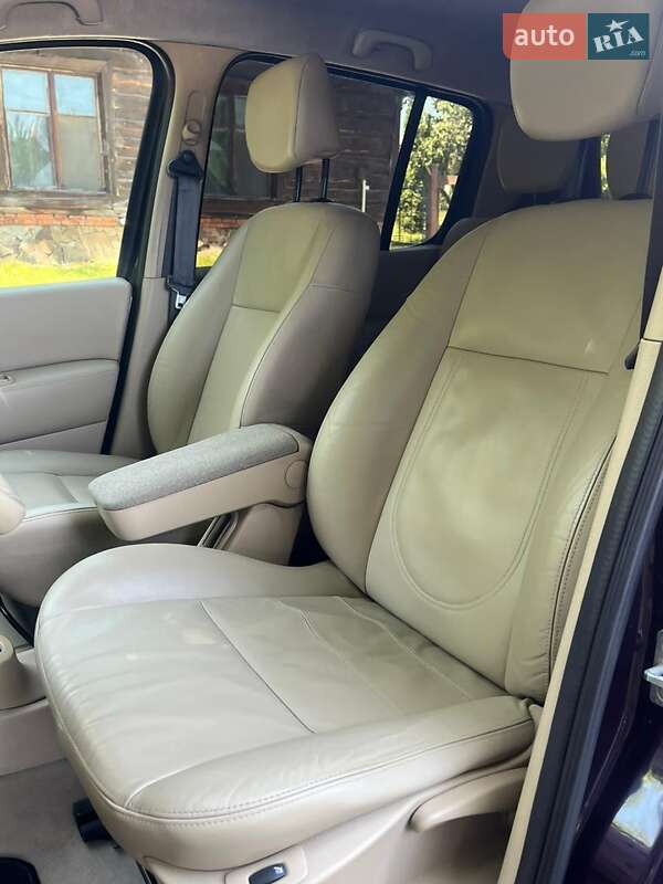 Хэтчбек Renault Modus 2006 в Луцке