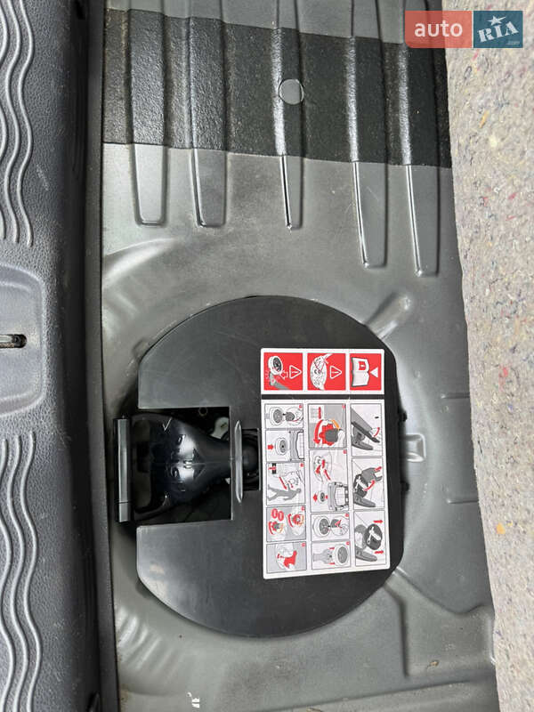 Хетчбек Renault Modus 2005 в Ковелі