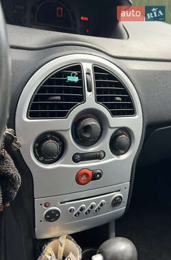 Хэтчбек Renault Modus 2007 в 