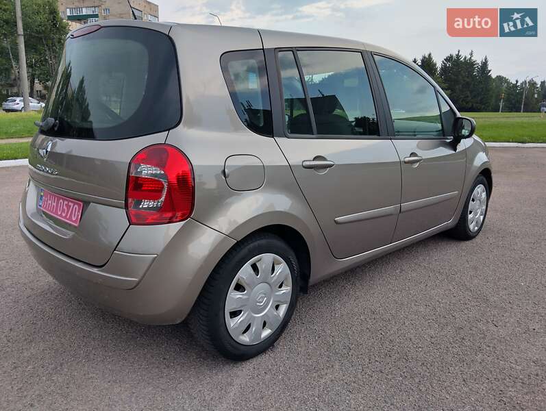 Хэтчбек Renault Modus 2012 в Ровно