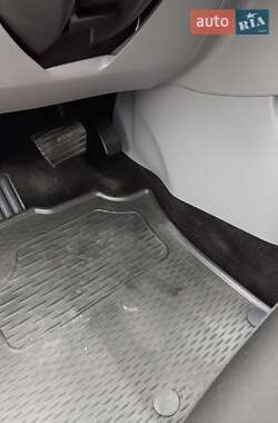 Хэтчбек Renault Modus 2012 в 