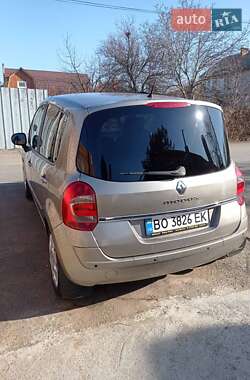 Хэтчбек Renault Modus 2008 в 