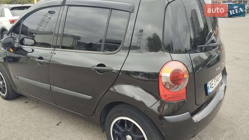 Хэтчбек Renault Modus 2004 в Днепре