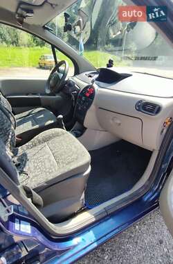 Хэтчбек Renault Modus 2005 в 
