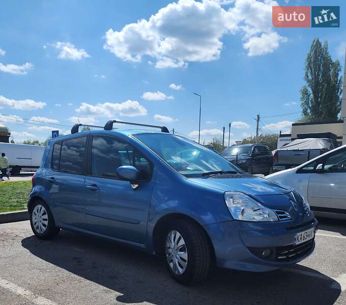 Хэтчбек Renault Modus 2011 в Киеве фото 3 Хэтчбек Renault Modus 2011 в Киеве