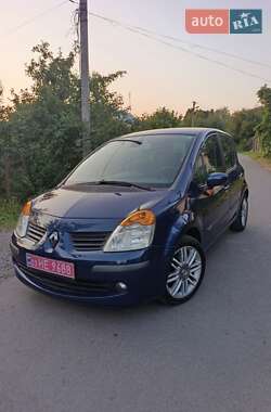 Хэтчбек Renault Modus 2005 в 