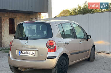 Хэтчбек Renault Modus 2004 в 