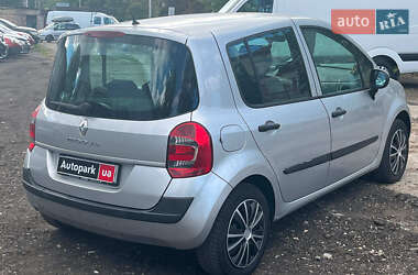 Хэтчбек Renault Modus 2009 в 