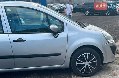 Хэтчбек Renault Modus 2009 в 
