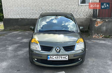 Хэтчбек Renault Modus 2005 в 