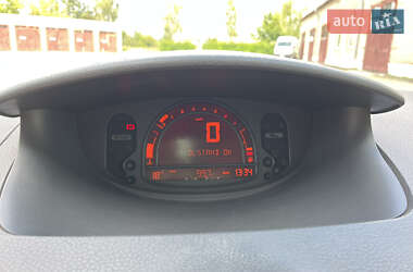 Хэтчбек Renault Modus 2005 в 
