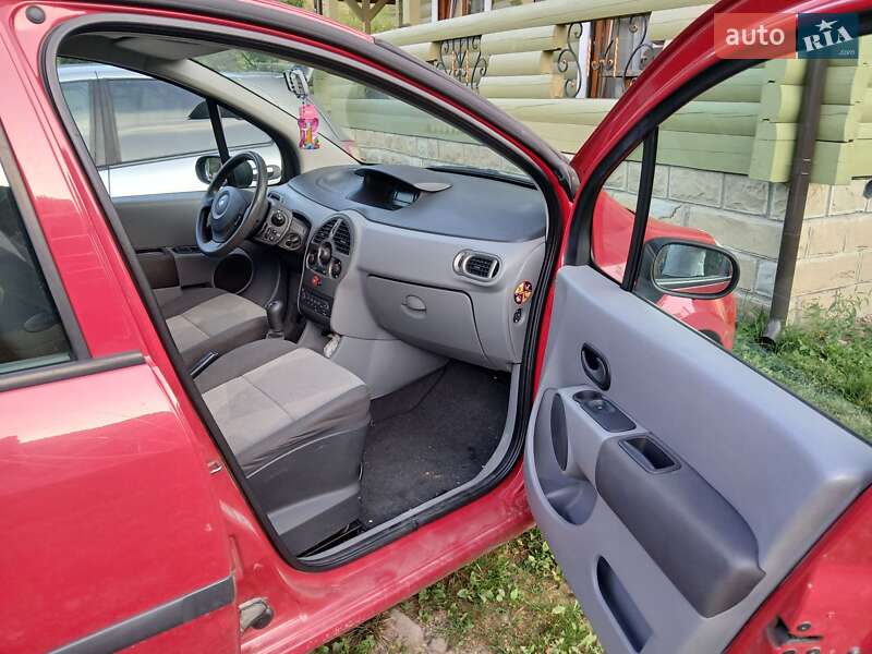 Хэтчбек Renault Modus 2007 в Яремче