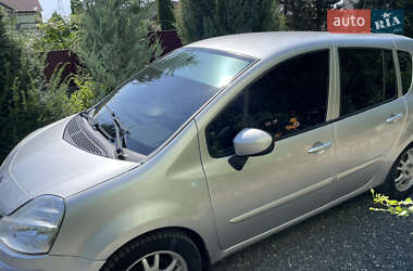 Хэтчбек Renault Modus 2011 в 