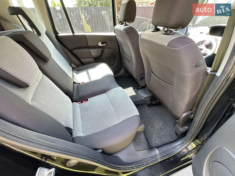 Хетчбек Renault Modus 2008 в Луцьку