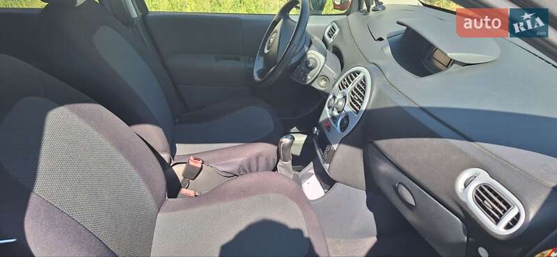 Хэтчбек Renault Modus 2008 в Христиновке