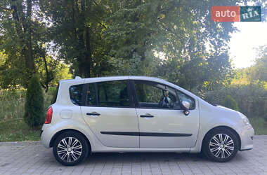 Хетчбек Renault Modus 2010 в 
