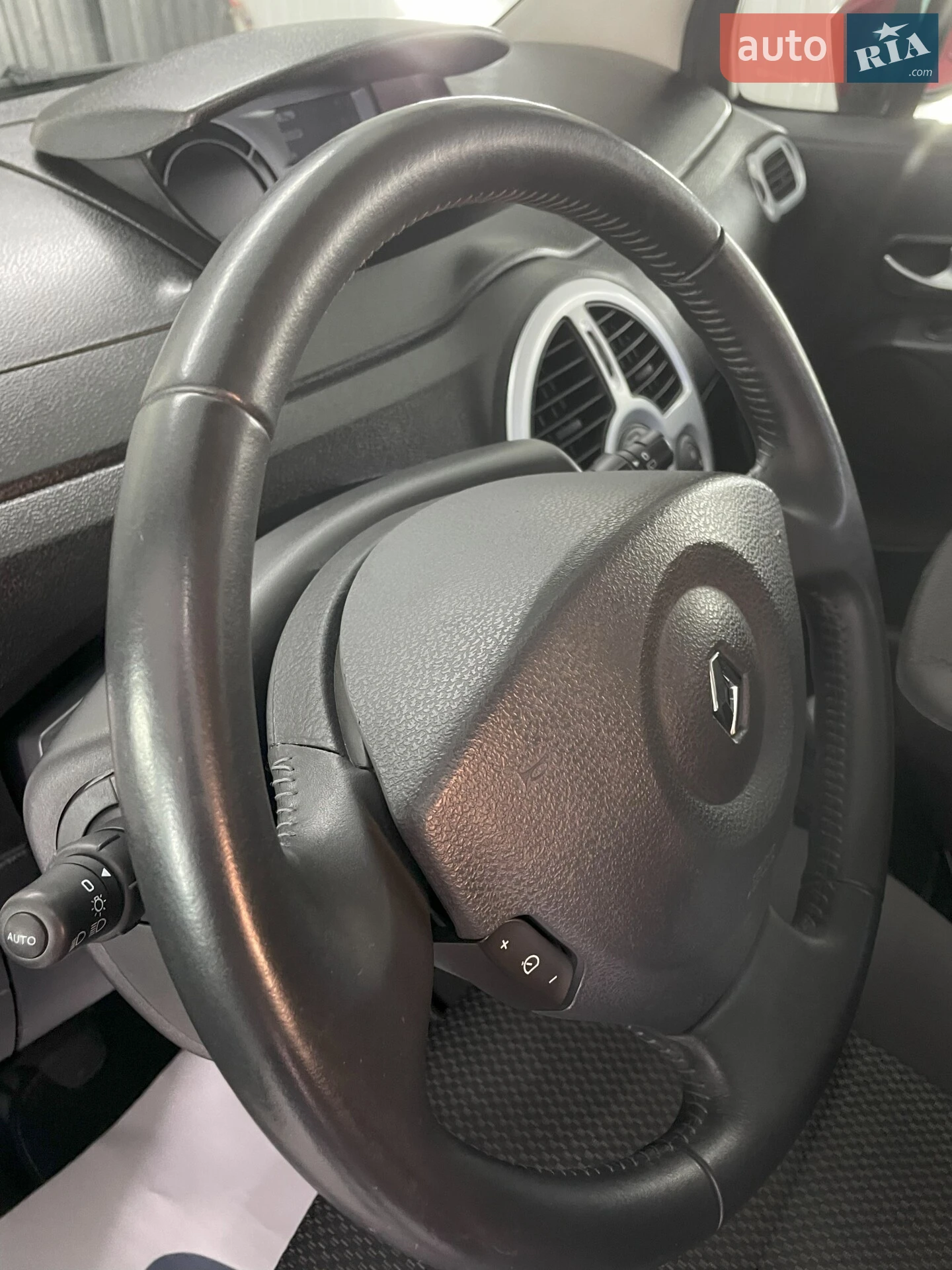 2011 Renault Modus - мініатюра 16