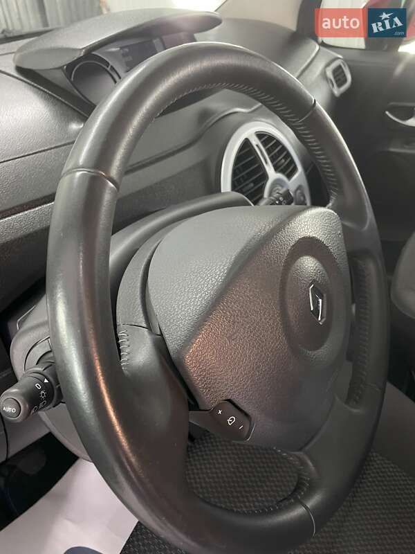 Хэтчбек Renault Modus 2011 в Дублянах фото 16 Хэтчбек Renault Modus 2011 в Дублянах