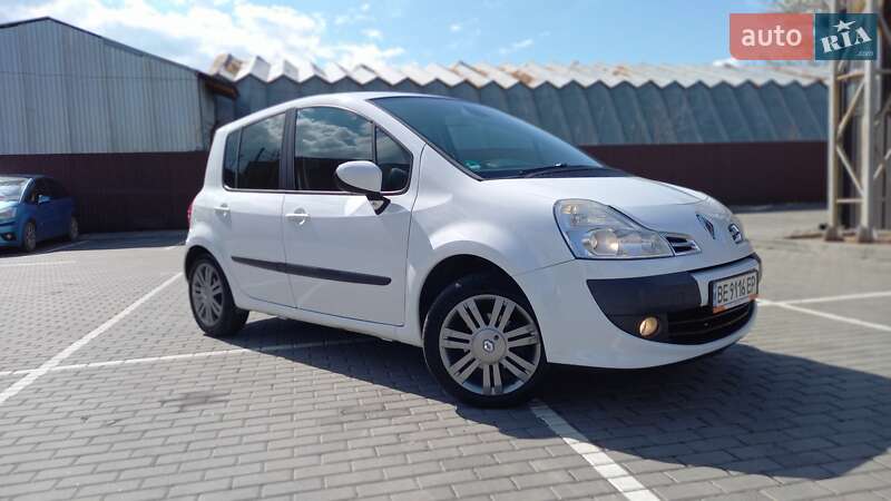 Хетчбек Renault Modus 2012 в 