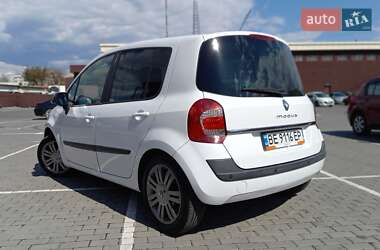 Хэтчбек Renault Modus 2012 в 