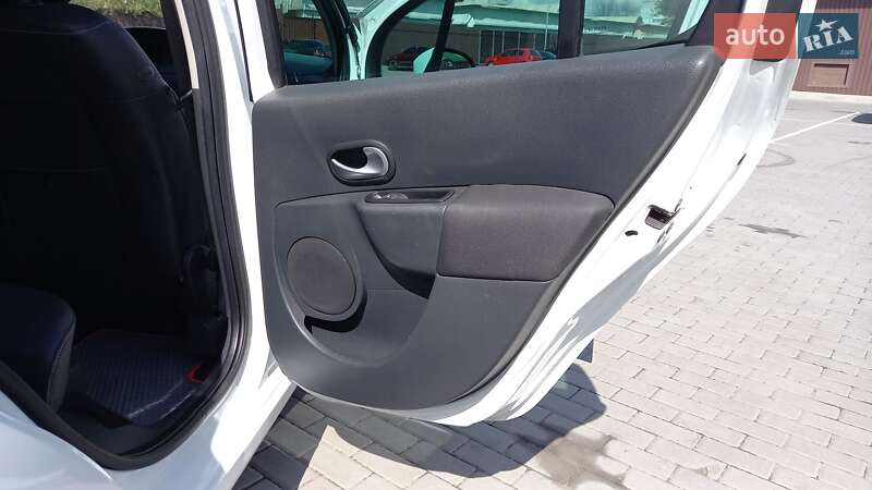 Хетчбек Renault Modus 2012 в Черкасах
