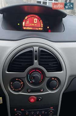 Микровэн Renault Modus 2008 в 