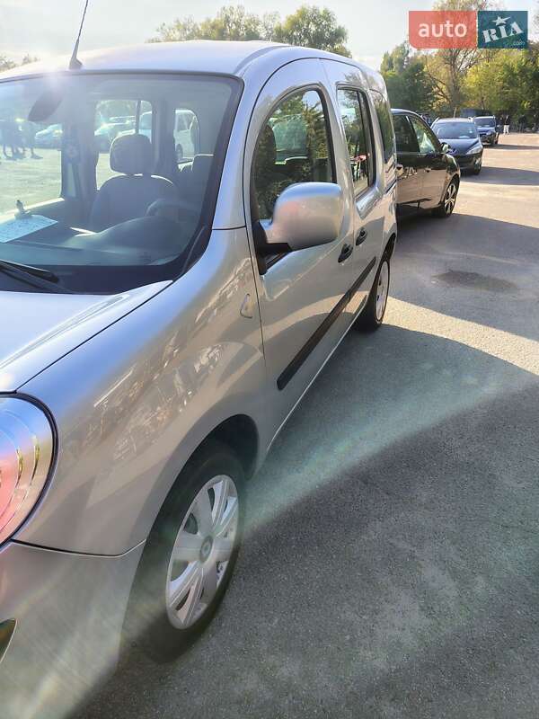 Хэтчбек Renault Modus 2008 в Чернигове