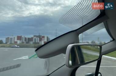 Хэтчбек Renault Modus 2005 в 