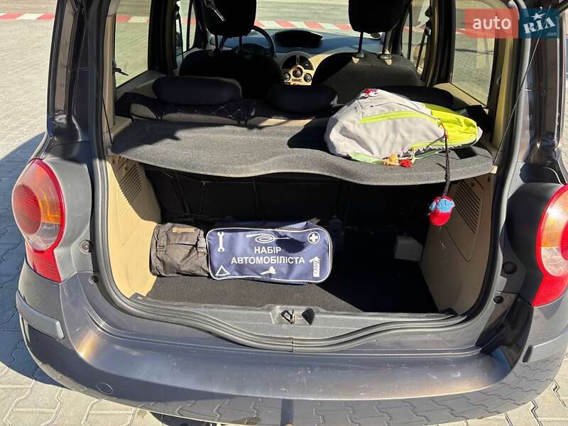 Хэтчбек Renault Modus 2006 в Ставище