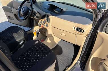 Хэтчбек Renault Modus 2006 в 