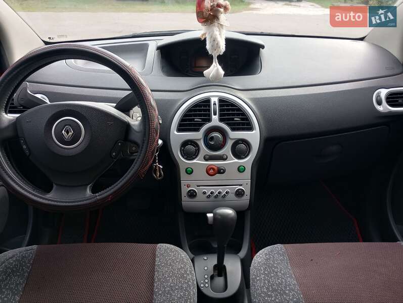Хэтчбек Renault Modus 2006 в Кривом Роге