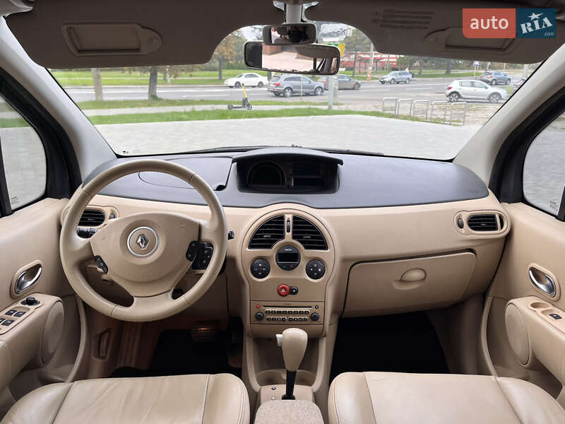 Хэтчбек Renault Modus 2006 в Луцке