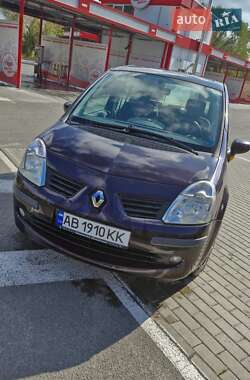 Хэтчбек Renault Modus 2005 в 
