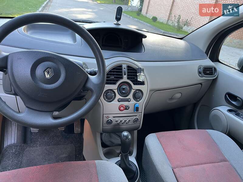 Хэтчбек Renault Modus 2005 в Львове