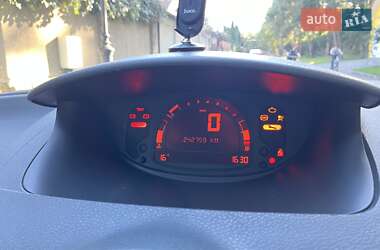 Хэтчбек Renault Modus 2005 в Львове
