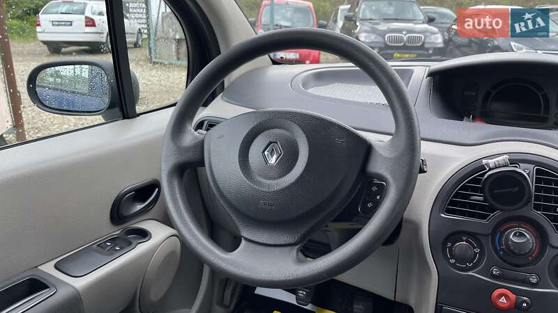 Хетчбек Renault Modus 2005 в Стрию