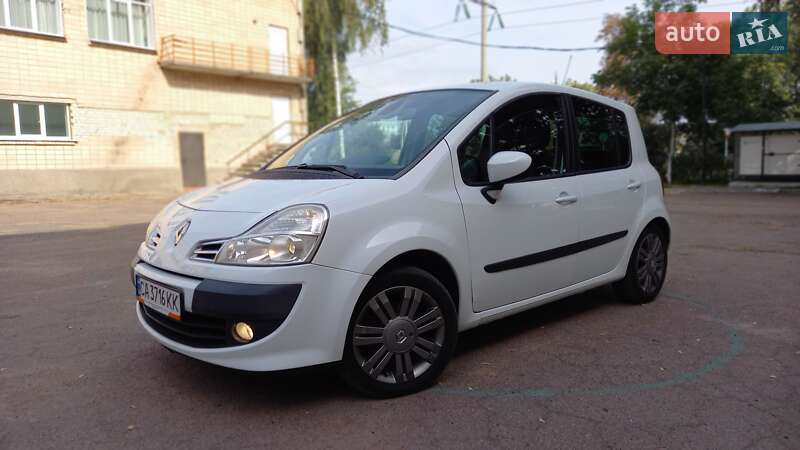 Хэтчбек Renault Modus 2012 в Черкассах
