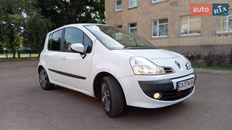 Хэтчбек Renault Modus 2012 в Черкассах