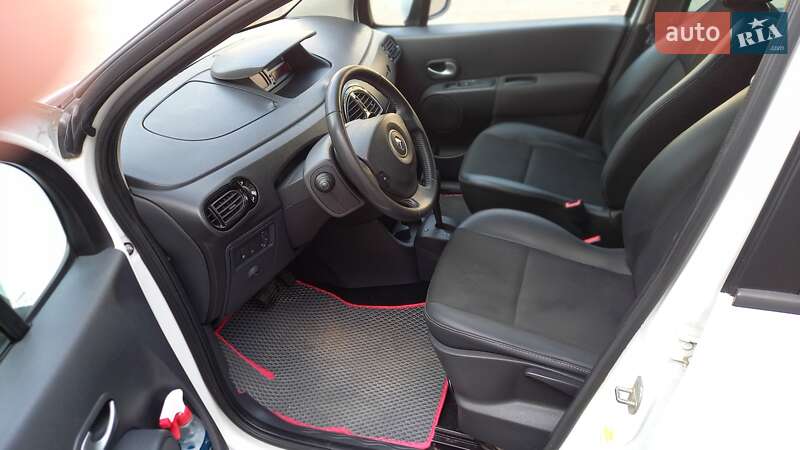 Хэтчбек Renault Modus 2012 в Черкассах