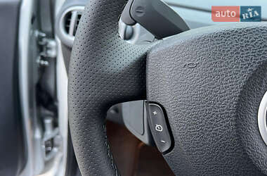 Хэтчбек Renault Modus 2007 в 