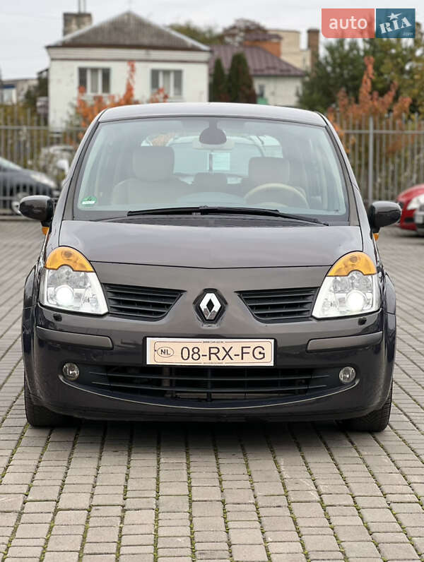 Хэтчбек Renault Modus 2006 в Староконстантинове