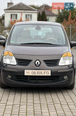 Хетчбек Renault Modus 2006 в 