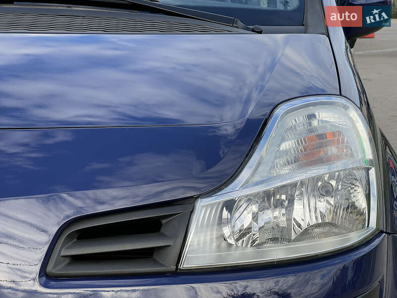 Хэтчбек Renault Modus 2010 в Житомире