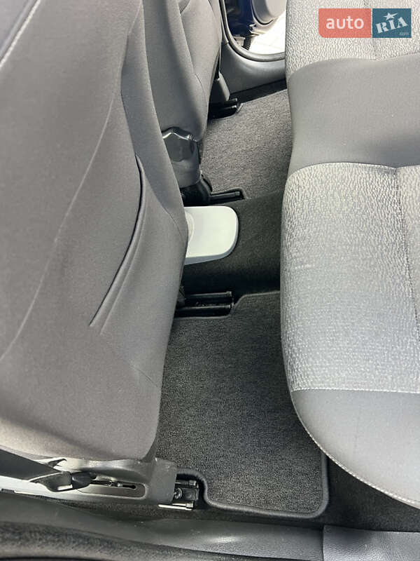 Хэтчбек Renault Modus 2010 в Житомире