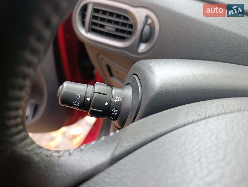 Хэтчбек Renault Modus 2009 в Полтаве фото 27 Хэтчбек Renault Modus 2009 в Полтаве