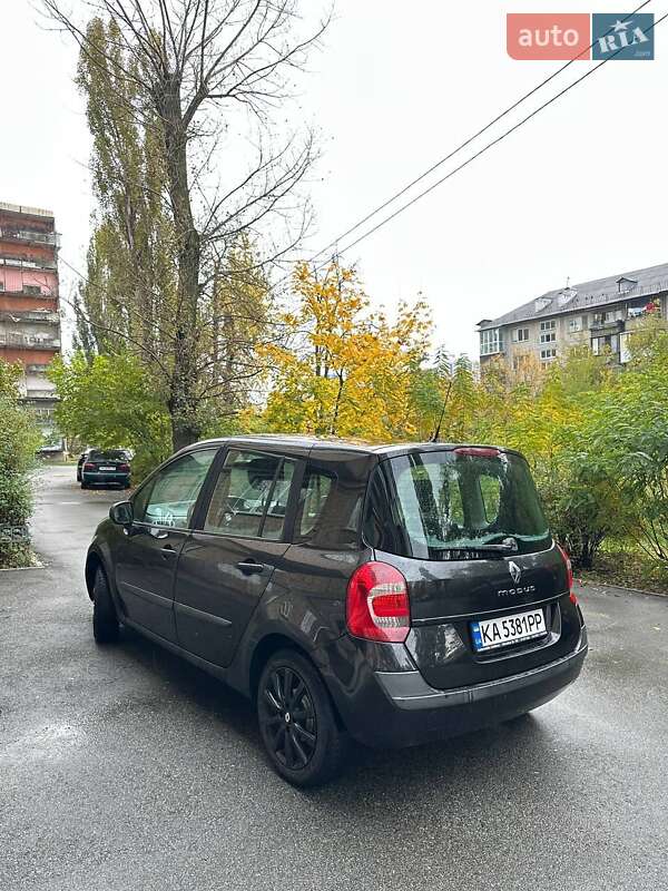 Хэтчбек Renault Modus 2009 в Киеве фото 5 Хэтчбек Renault Modus 2009 в Киеве