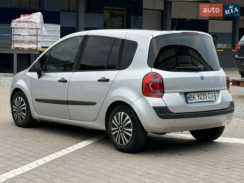 Хетчбек Renault Modus 2009 в Рівному