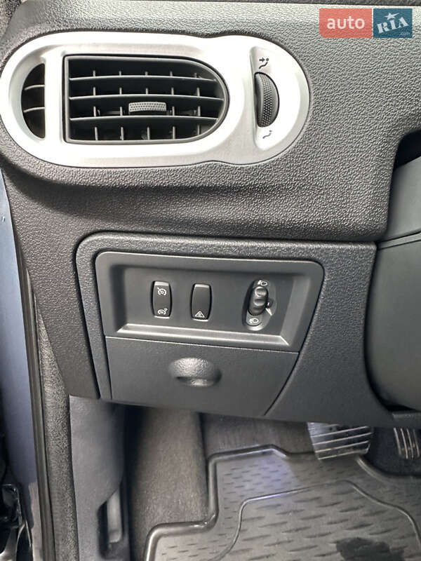 Хэтчбек Renault Modus 2007 в Киеве